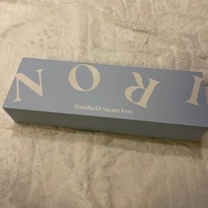 Nori steam iron